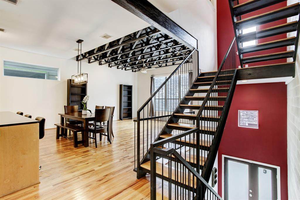 112 Byrne Street - Photo 1