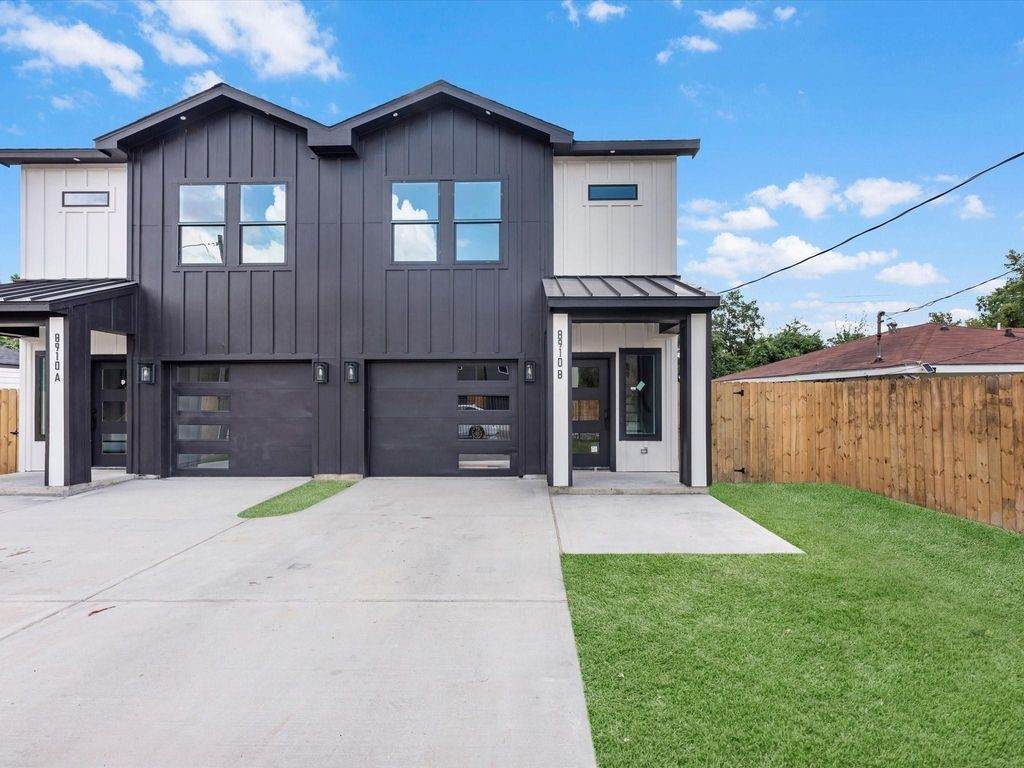 1084 Junell Street - Photo 1