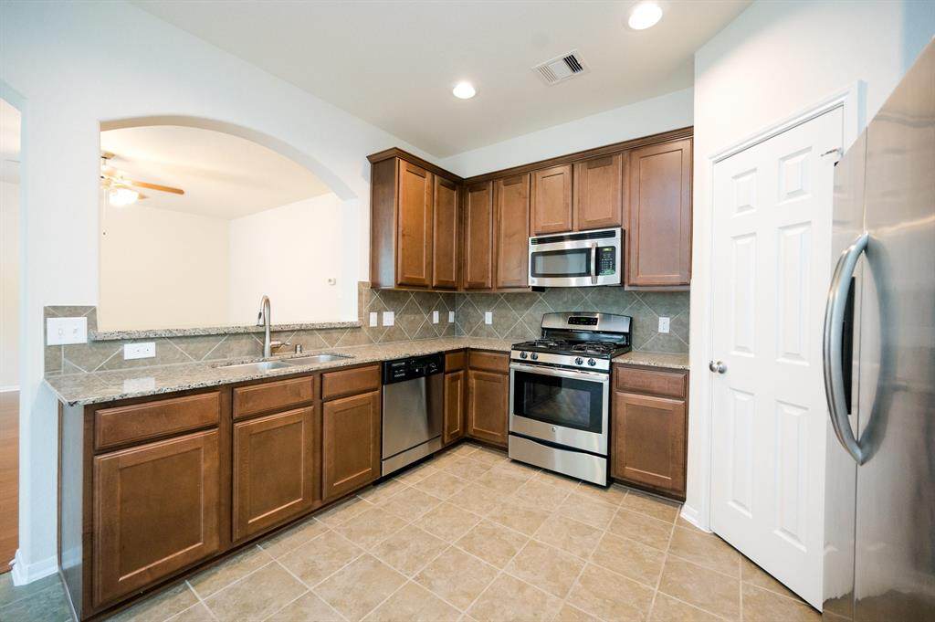 6327 Wilshire Ridge - Photo 1