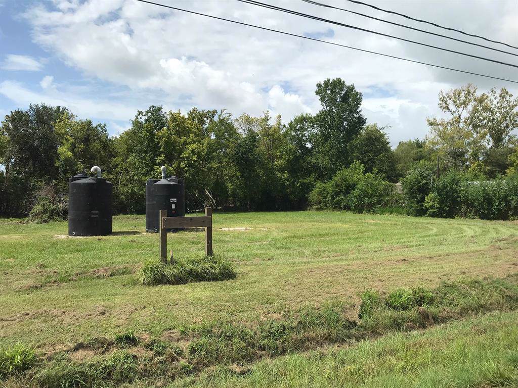 17103 Highway 6 - Photo 1