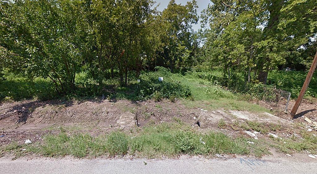 5411 Gold Street - Photo 1