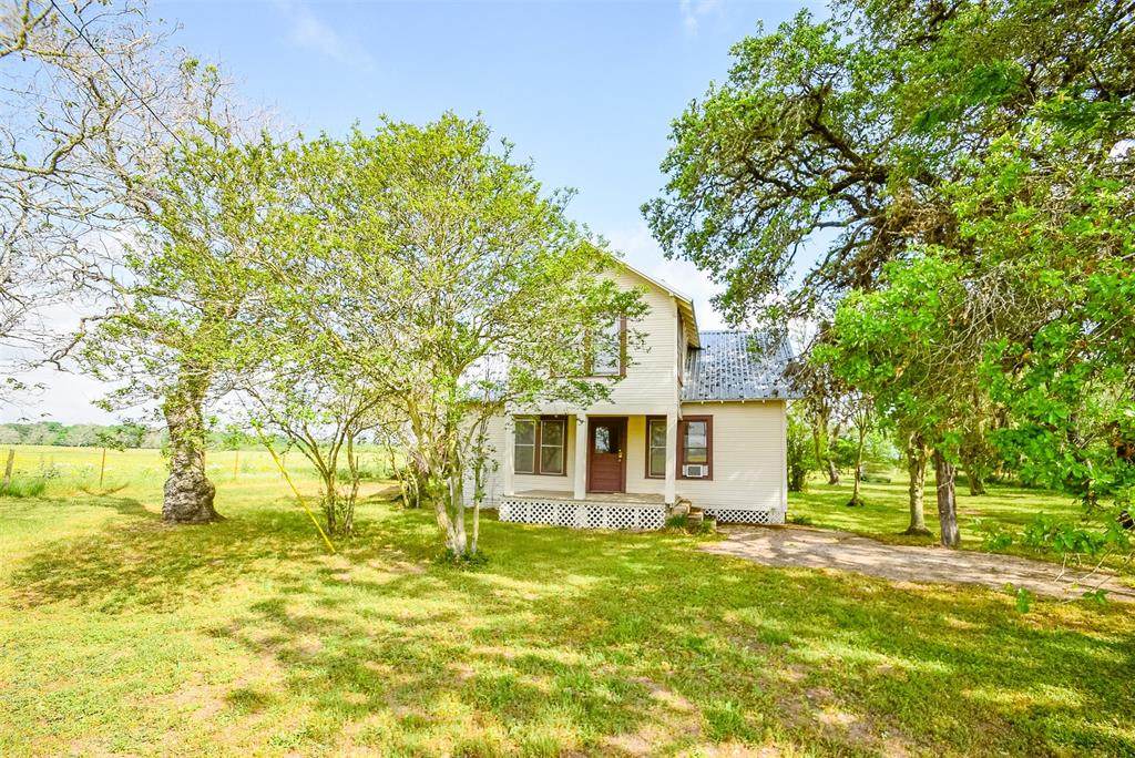 4501 Mullins Prairie Loop - Photo 1