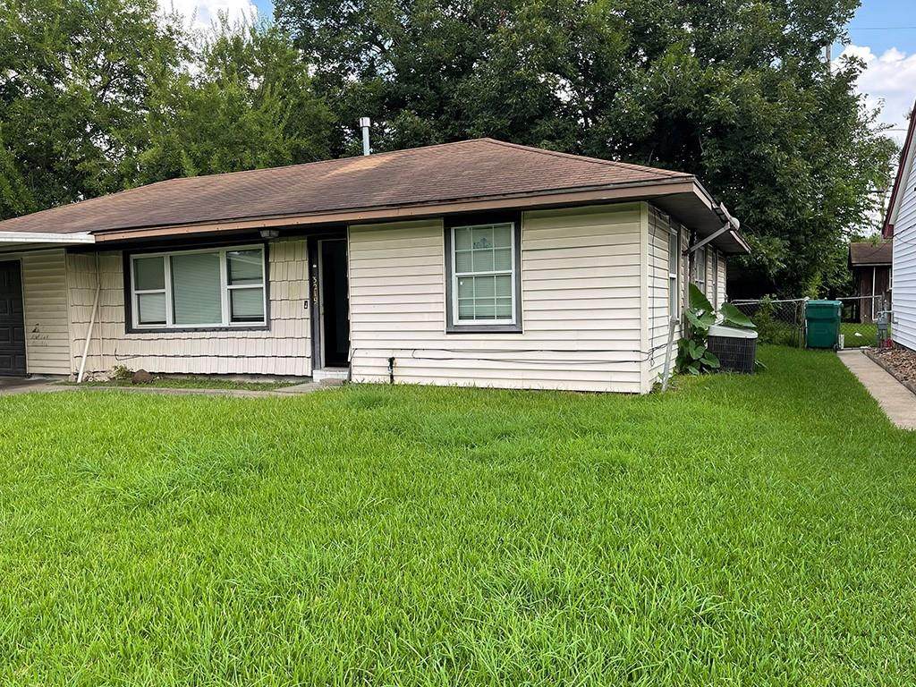 3219 Washington Street - Photo 1