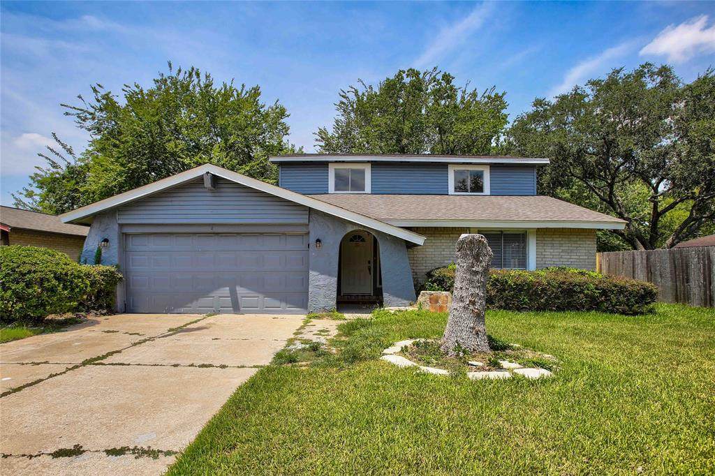 305 Brookdale Drive - Photo 1