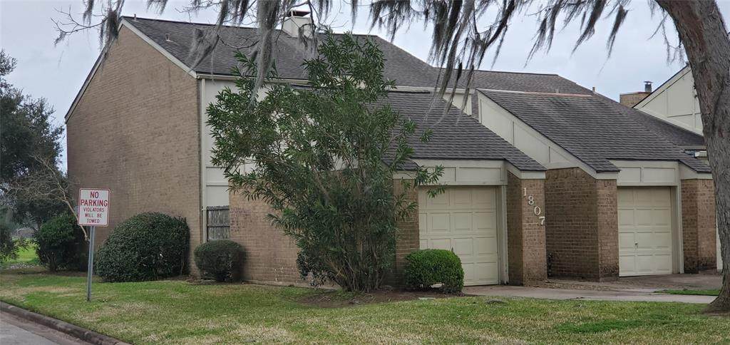 1807 Veranda Drive - Photo 1