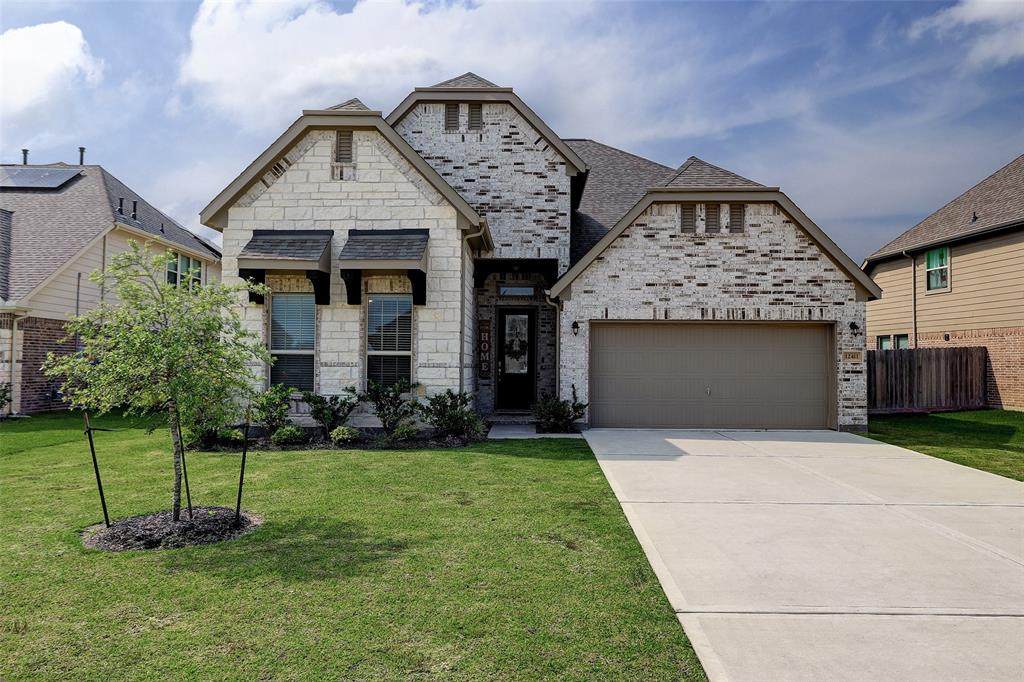 12411 Gatewood Drive - Photo 1