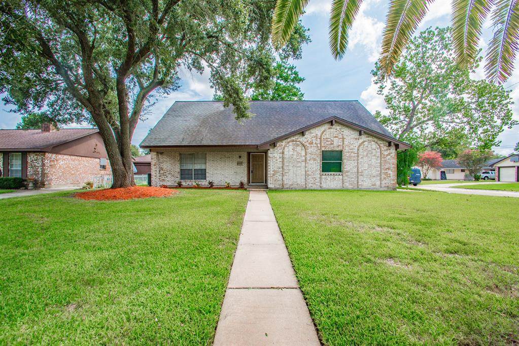 2117 Savanna Court - Photo 1