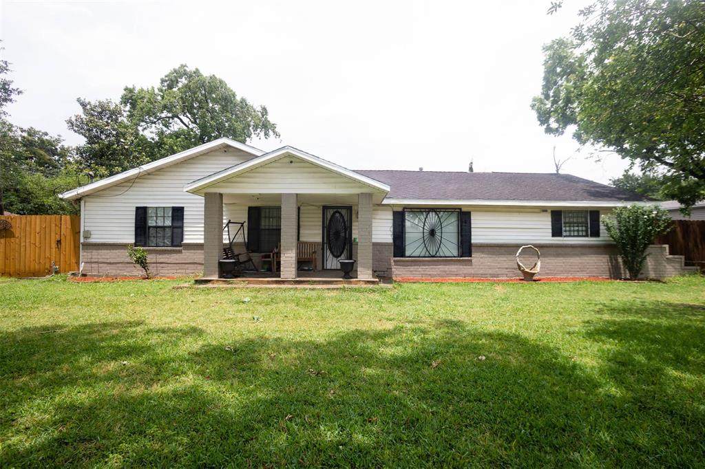 15419 Brentwood Street - Photo 1 15419 Brentwood Street - Photo 1