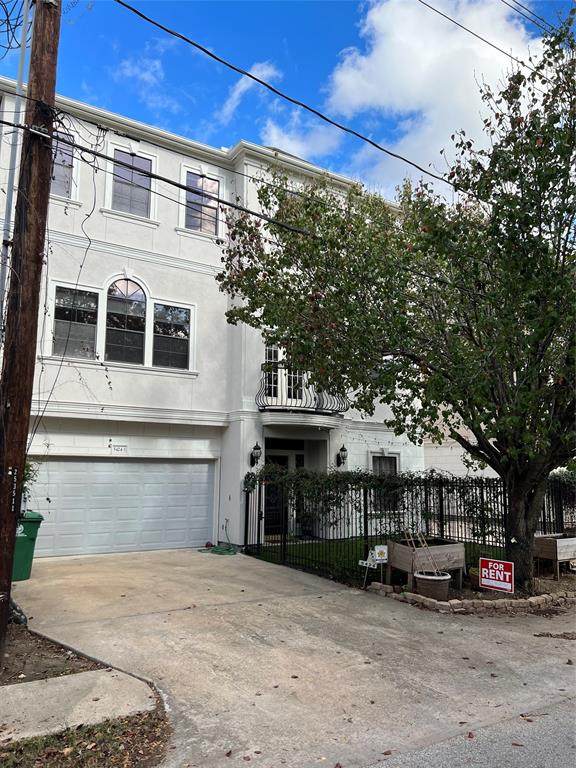 5424 Blossom Street - Photo 1