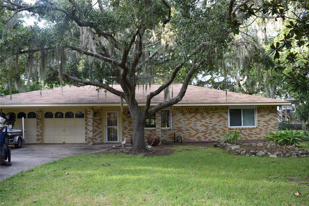 908 County Road 297 - Photo 1