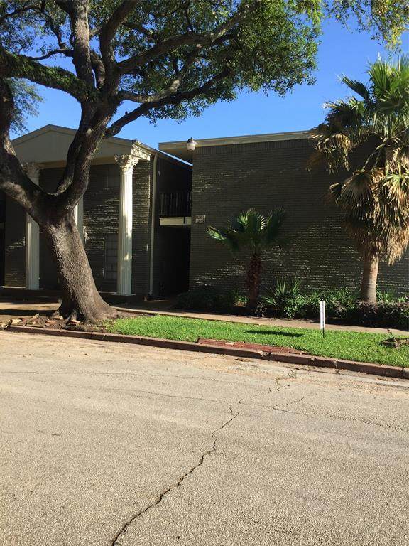 101 Avondale - Photo 1