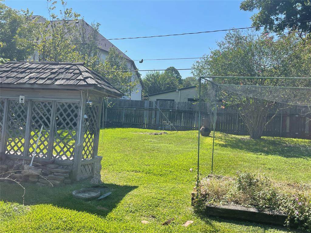 5427 Beechnut Street - Photo 1