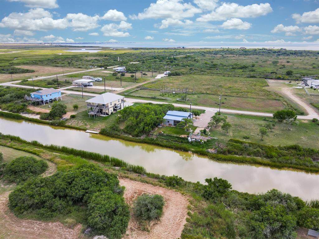 108 Lobster Lane - Photo 1