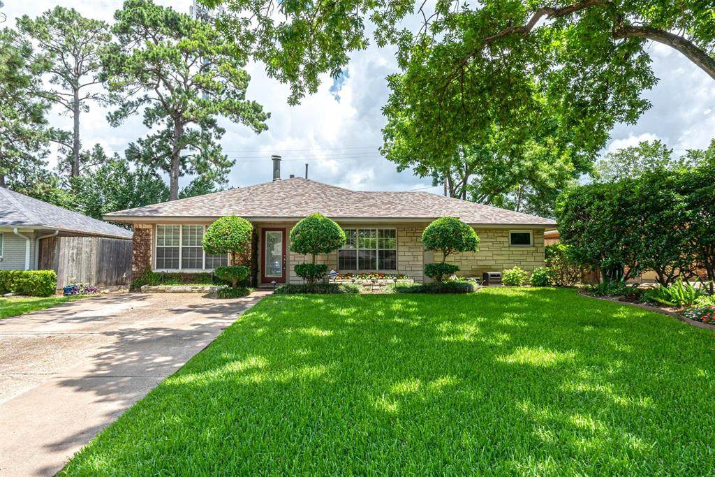 2206 Nina Lee Lane - Photo 1