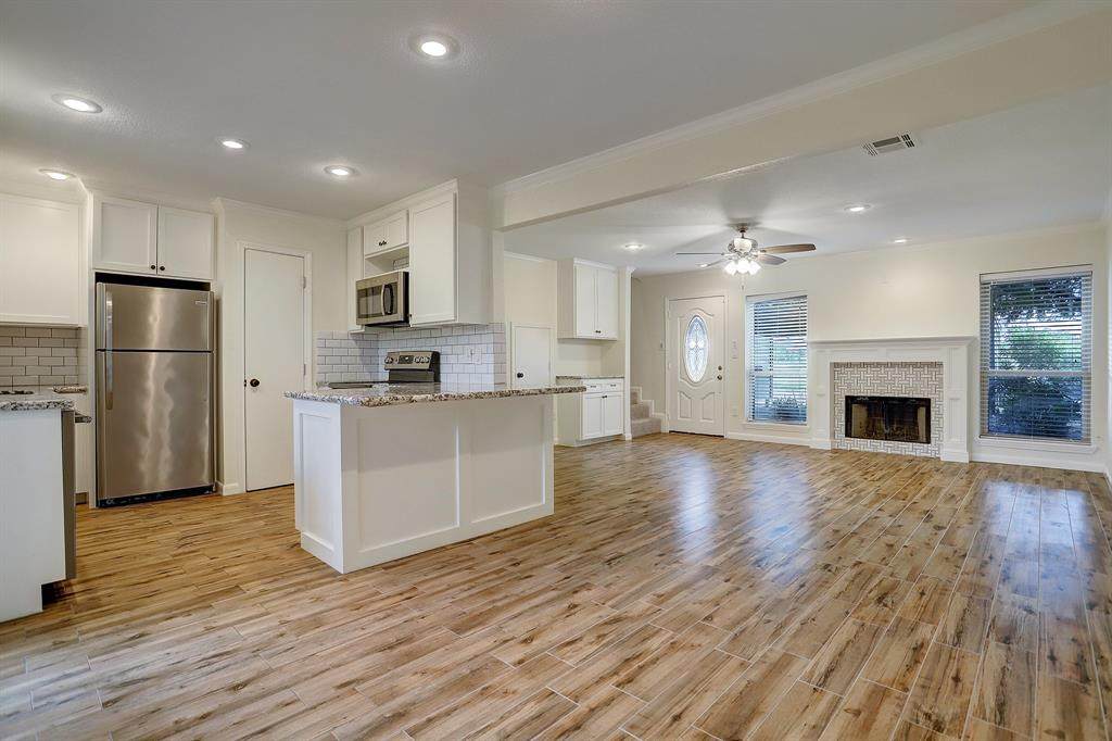 785 Worthshire Street - Photo 1
