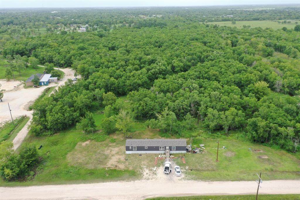 243 Private Road 489 - Photo 1