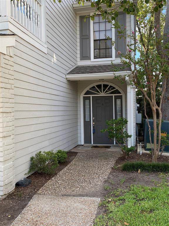 1911 Bering Drive - Photo 1