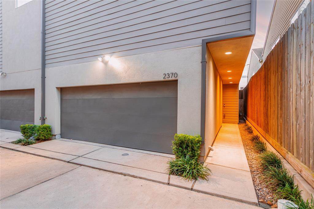 2370 Commerce Street - Photo 1