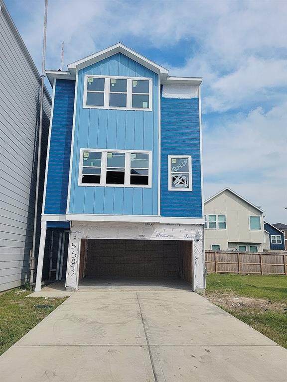 5503 Holguin Hollow Street - Photo 1