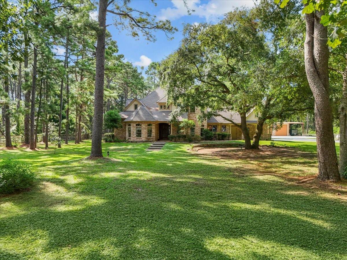 7306 Live Oak Circle - Photo 1