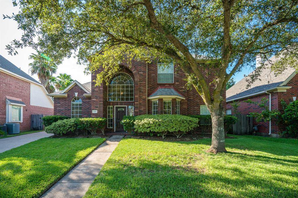 8207 Falling Water Court - Photo 1