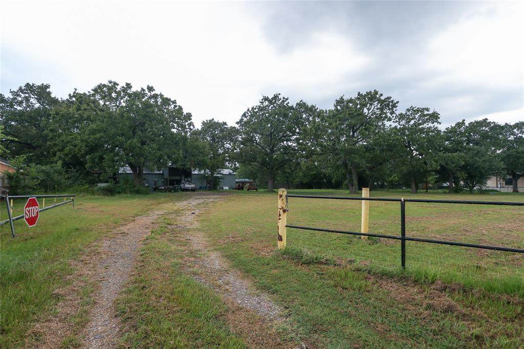 2273 Earl Rudder Frwy - Photo 1