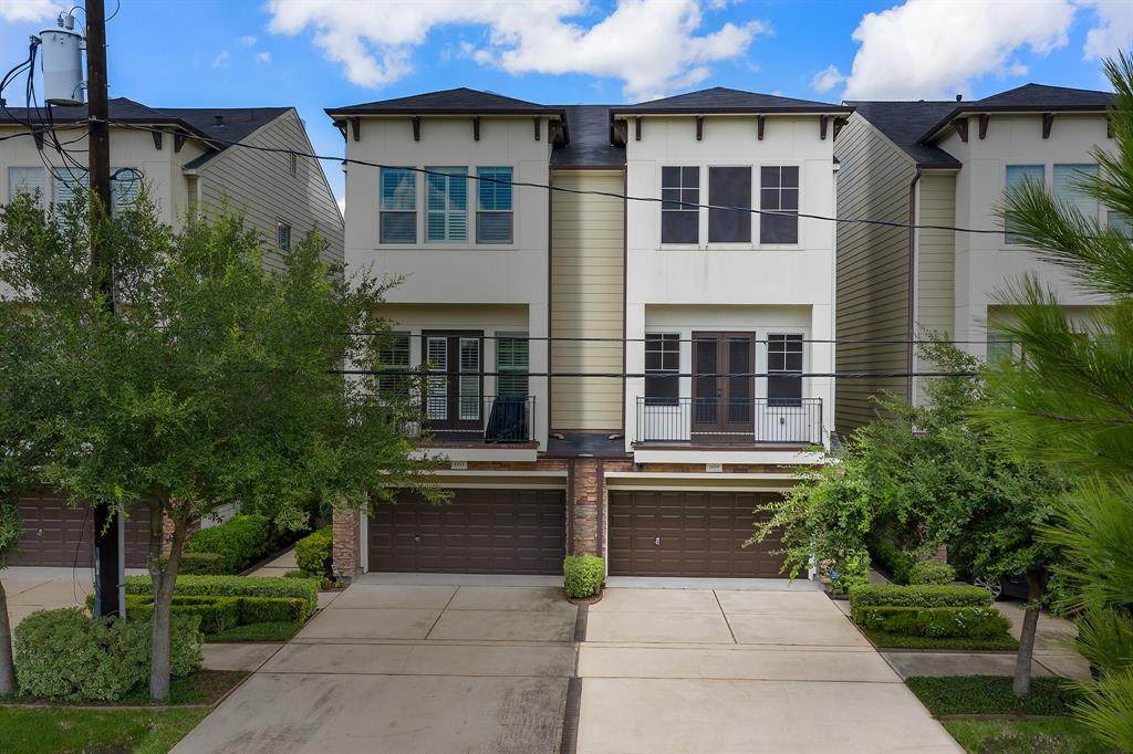 1109 24th Street - Photo 1