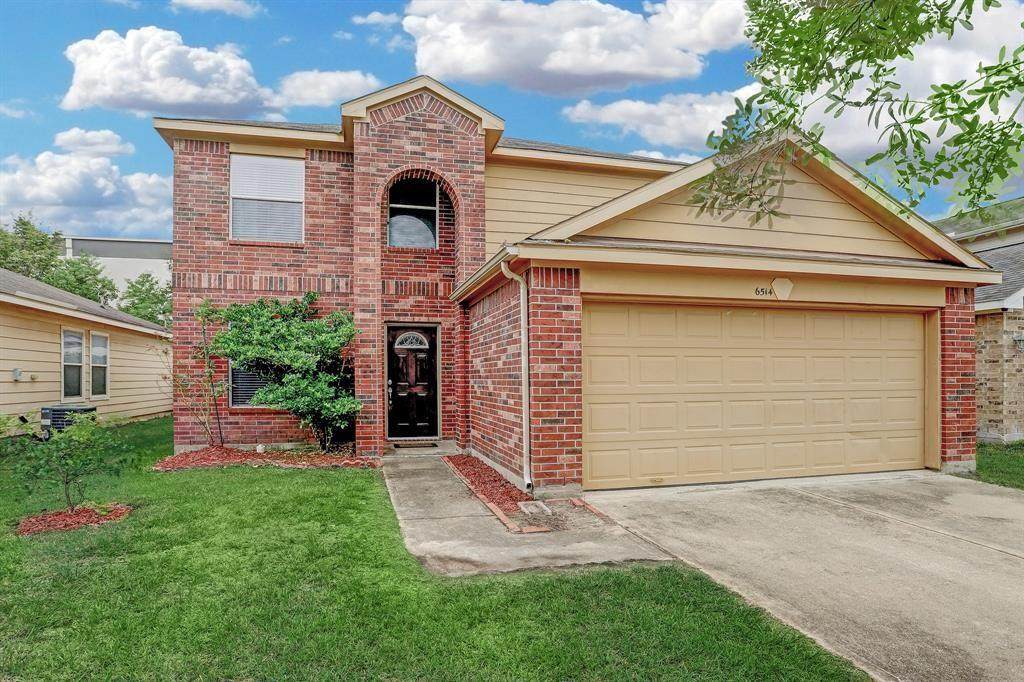 6514 Hampden Point Court - Photo 1
