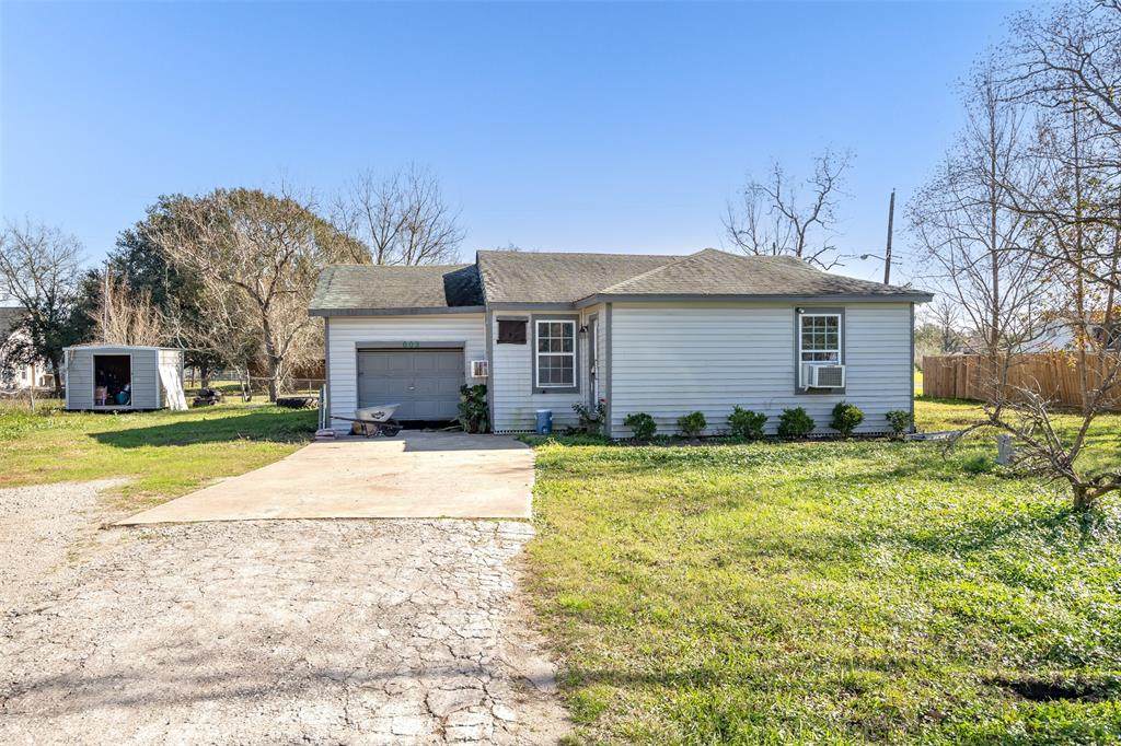 803 Kansas Avenue - Photo 1