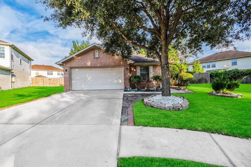 15318 Griggs Point Lane - Photo 1