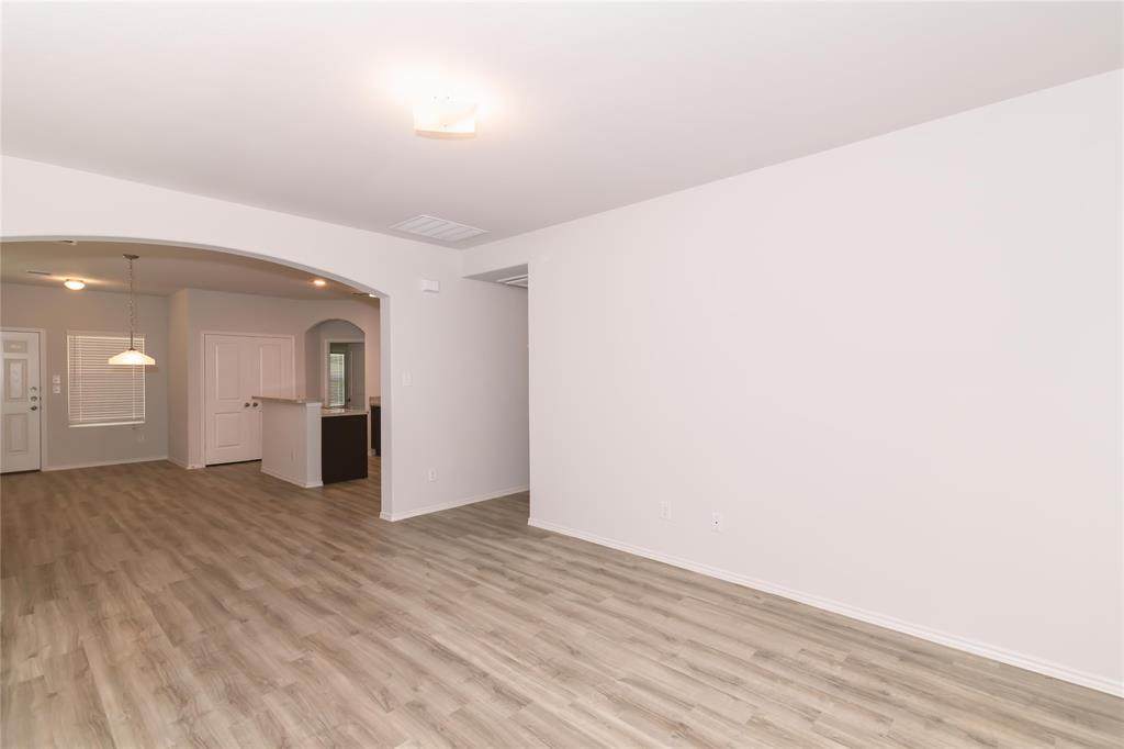 212 Blue Crane Street - Photo 1