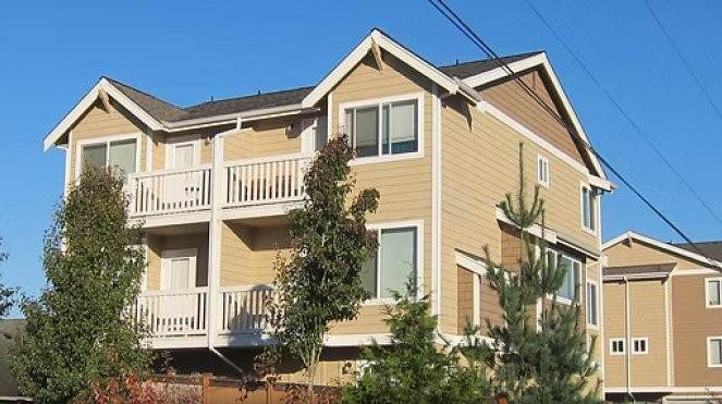 4913 67th Street - Photo 1
