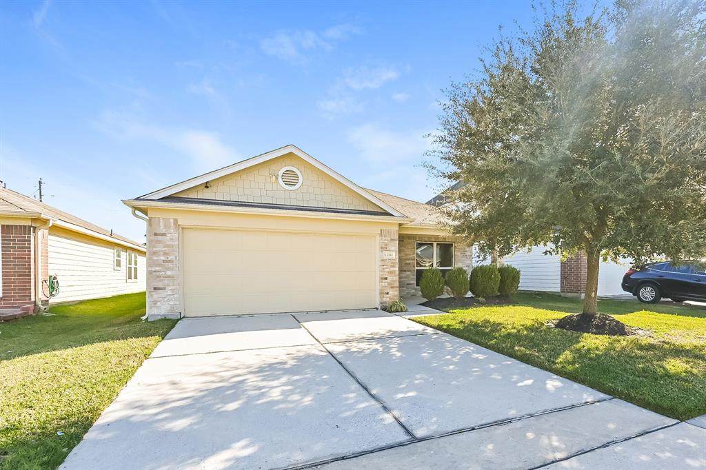 13514 Dahlia Green Way - Photo 1