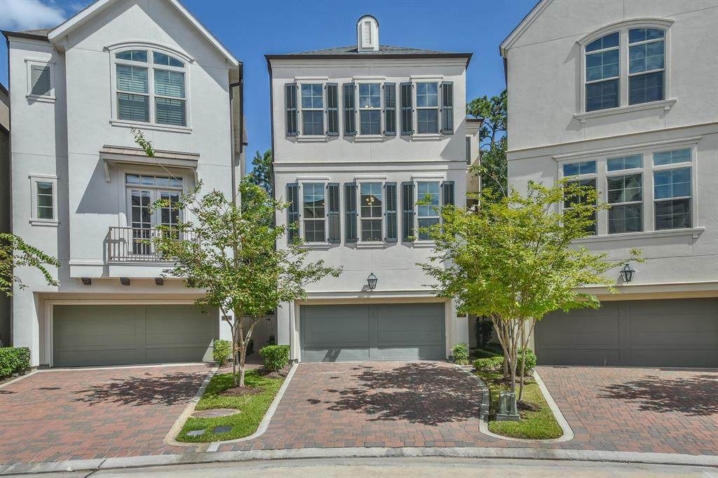 70 Wooded Park Place - Photo 1