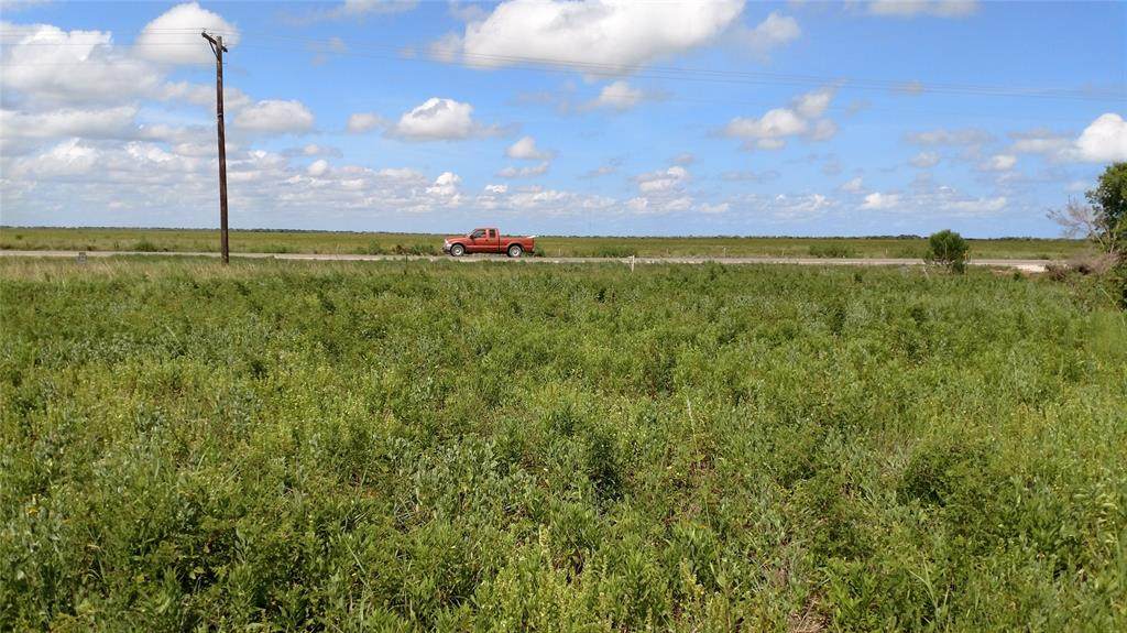 183 Fm 457 Sargent Highway - Photo 1