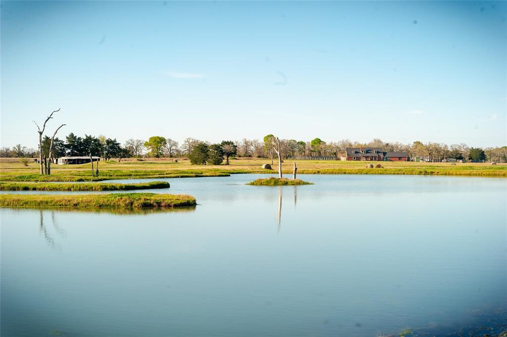 1294 Private Road 2141 - Photo 1