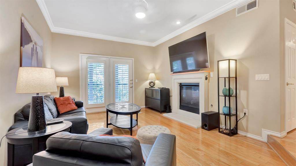 2400 Mccue Road - Photo 1