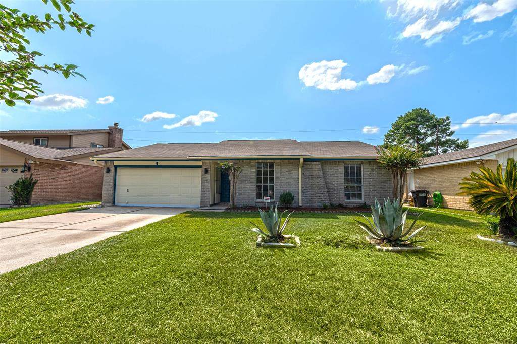 8387 Pebbledowne Drive - Photo 1