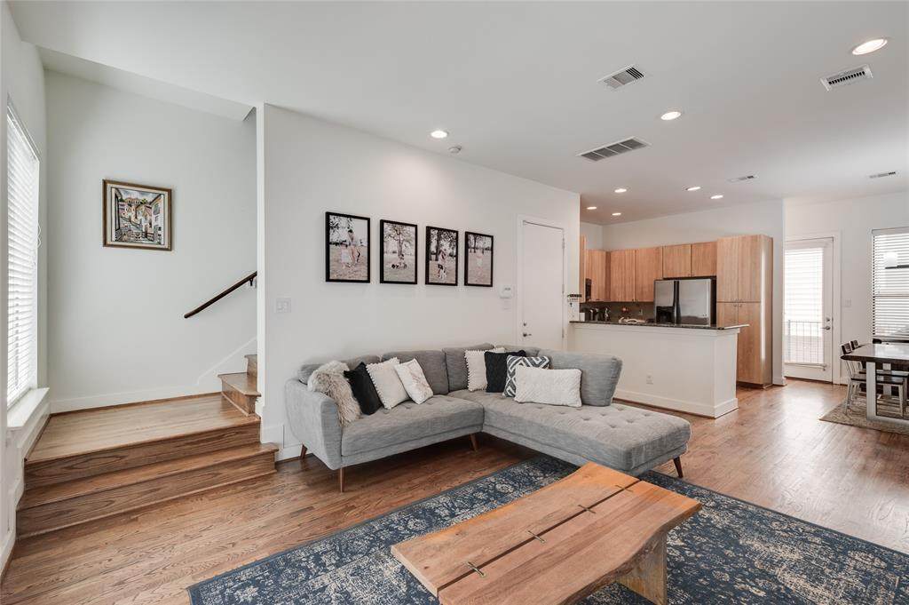 129 2nd Street - Photo 1