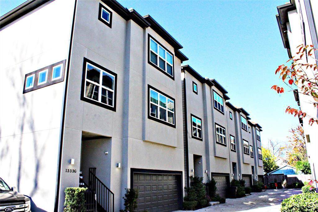 1333 22nd Street - Photo 1