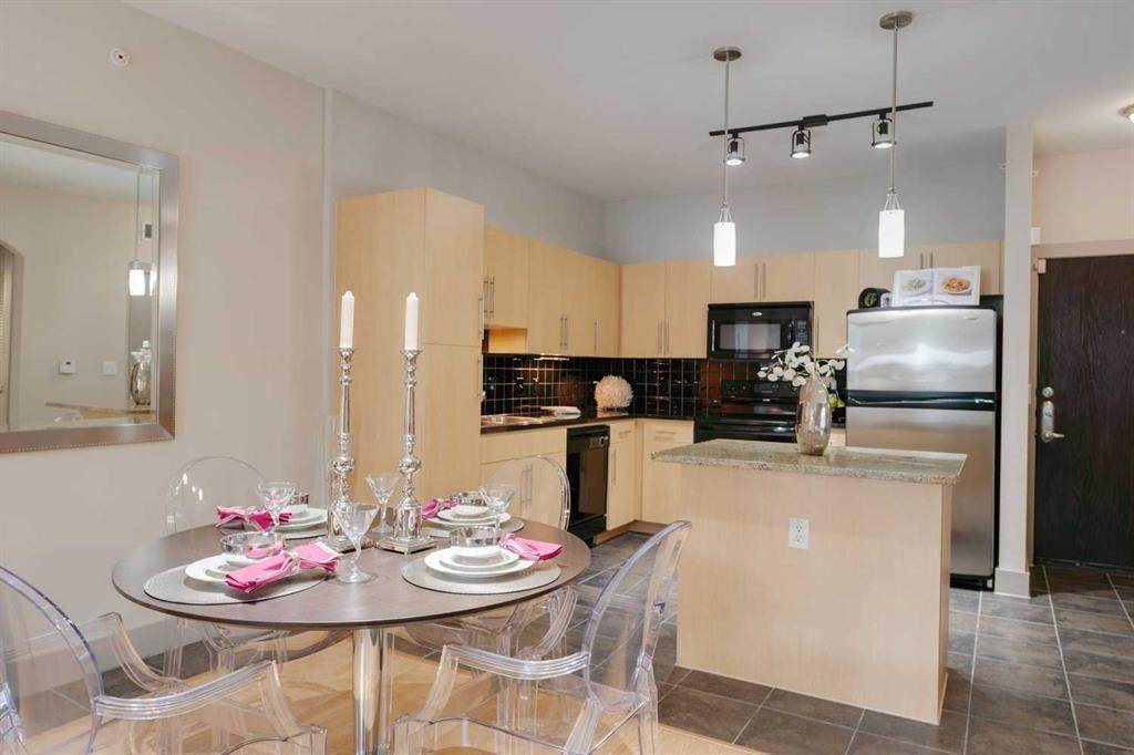 3660 Richmond Avenue - Photo 1