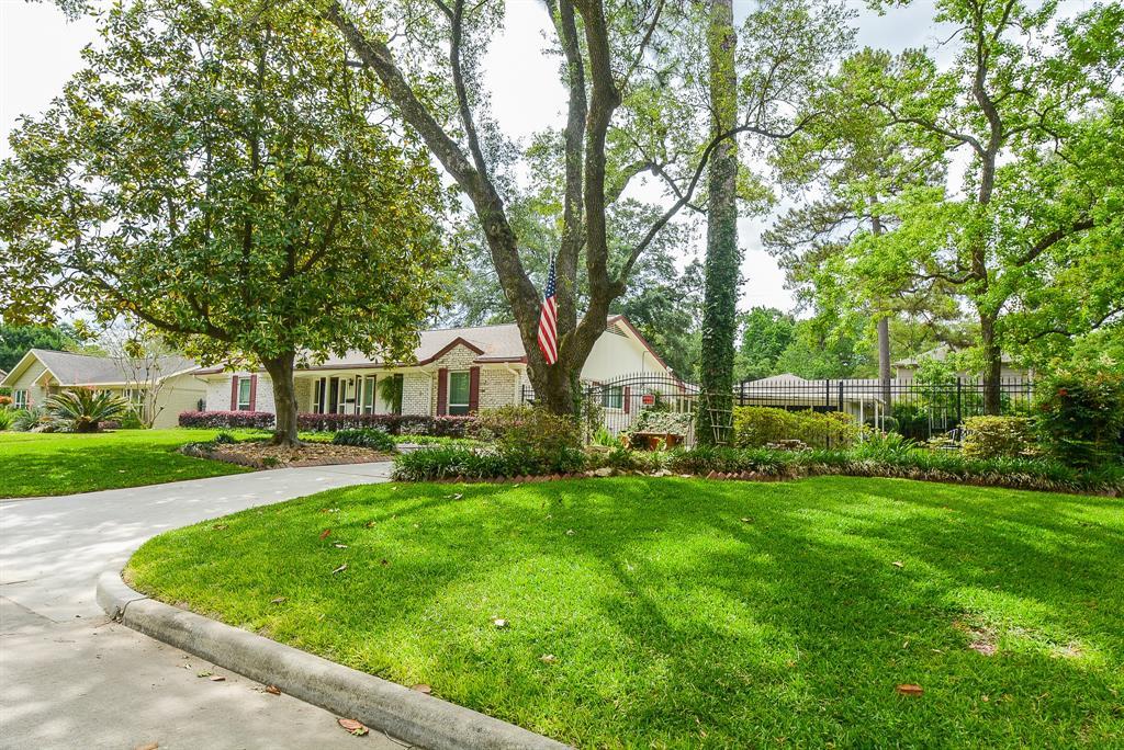 7131 Hartland Street - Photo 1