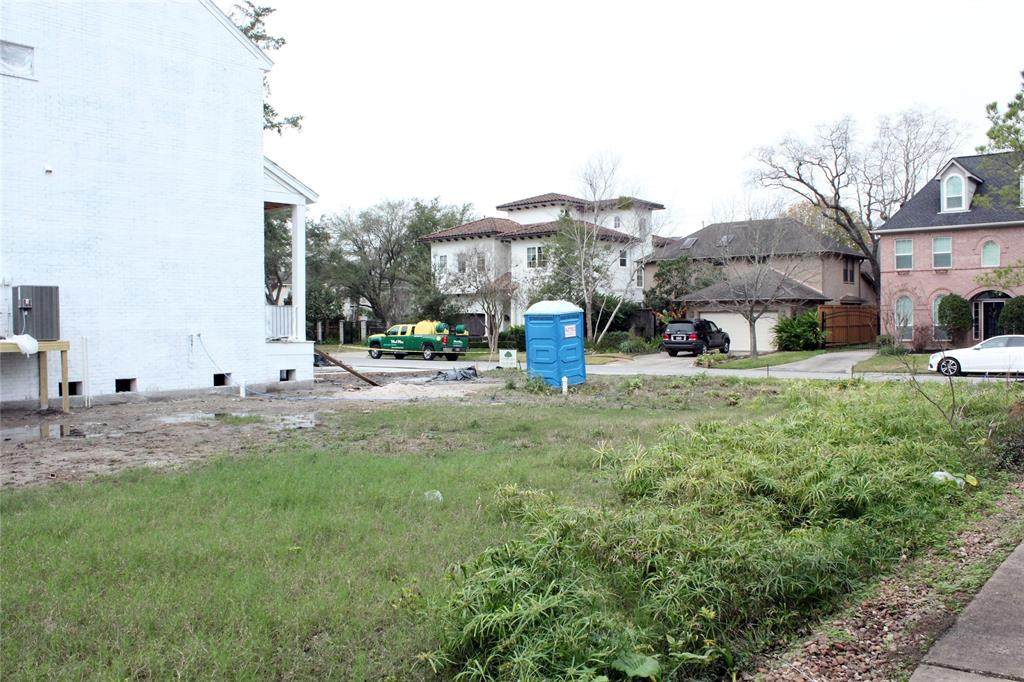 4427 Mildred Street - Photo 1