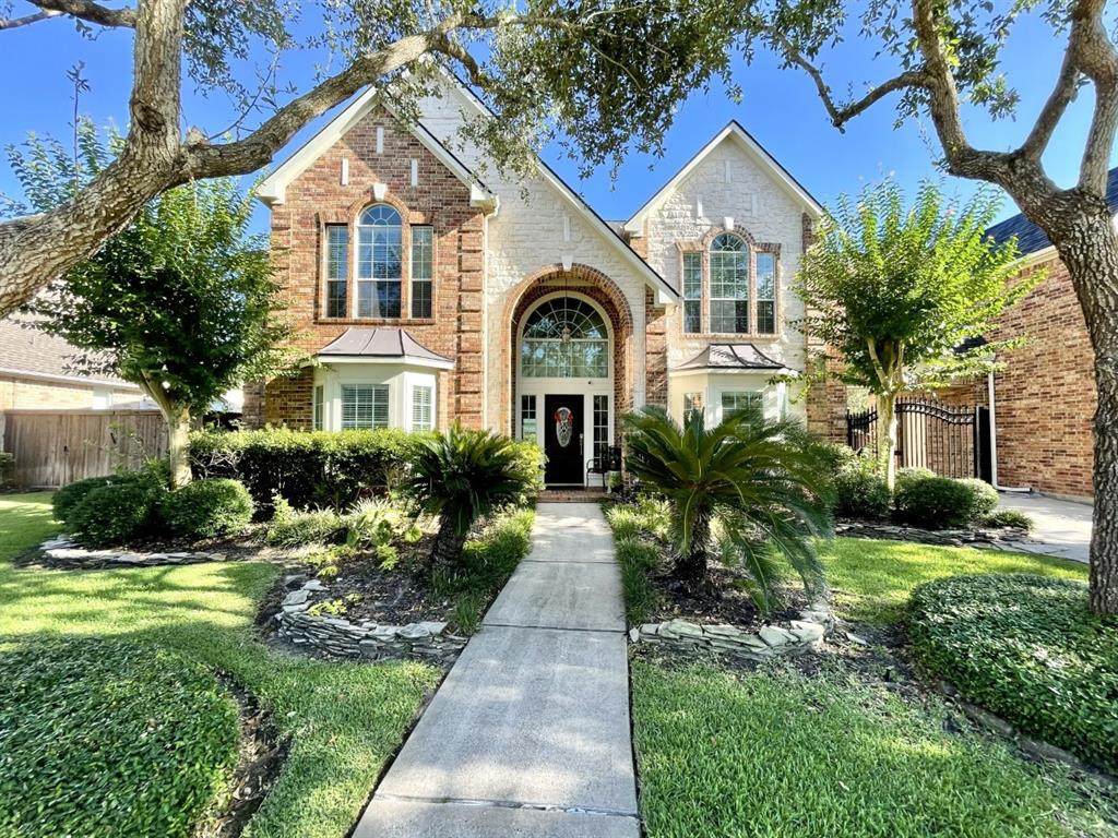 1411 Cabot Lakes Drive - Photo 1