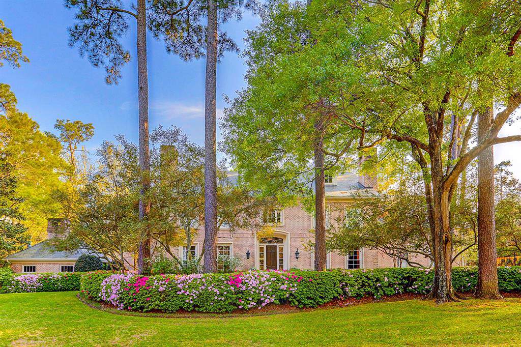 11007 Wickwood Drive - Photo 1