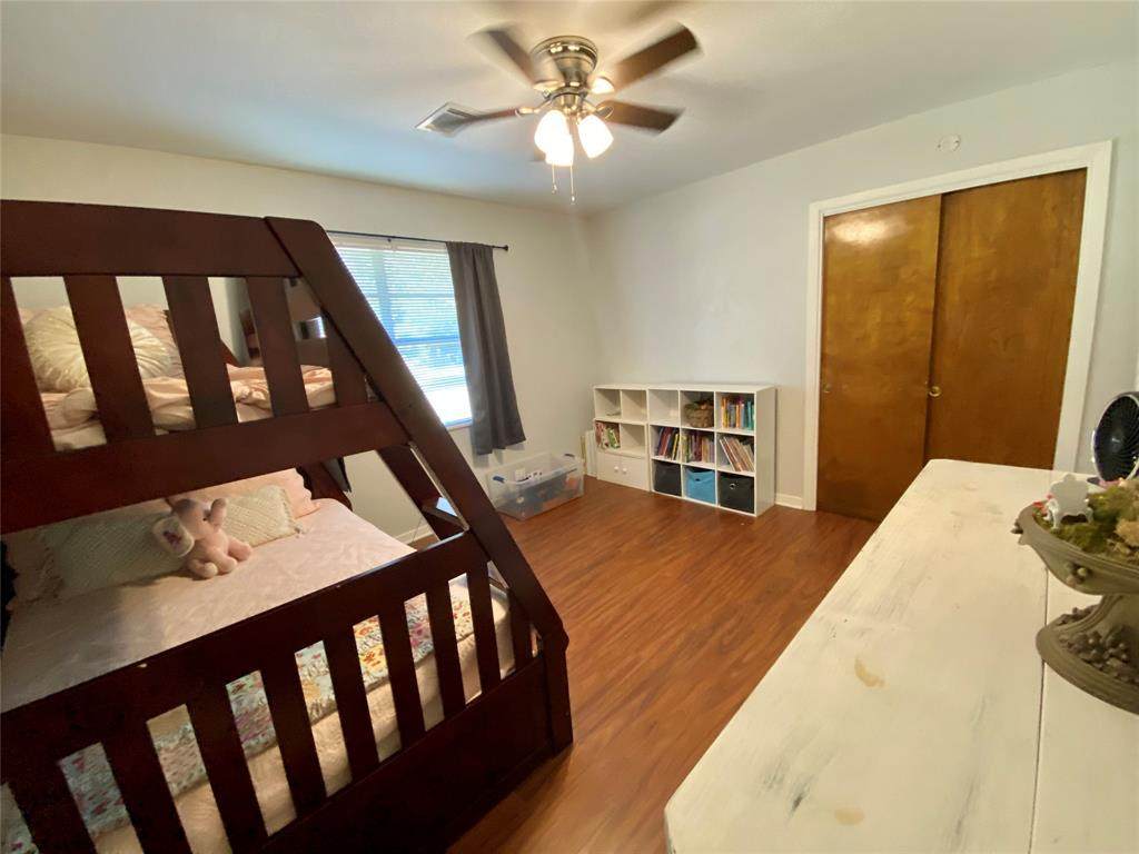 517 Temple Street - Photo 1