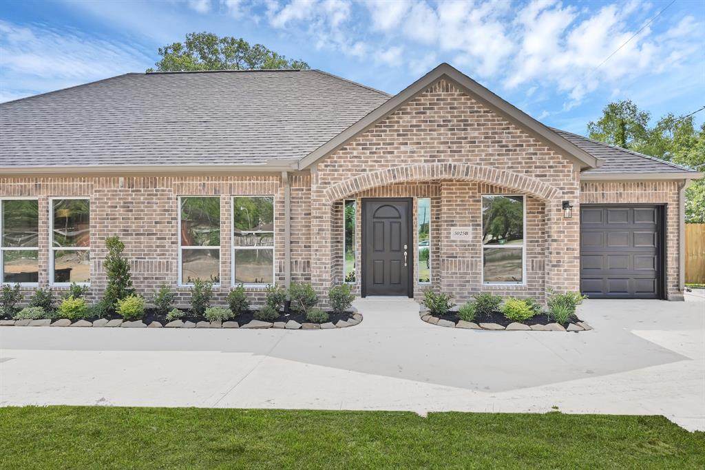 5025 Mallow Street - Photo 1