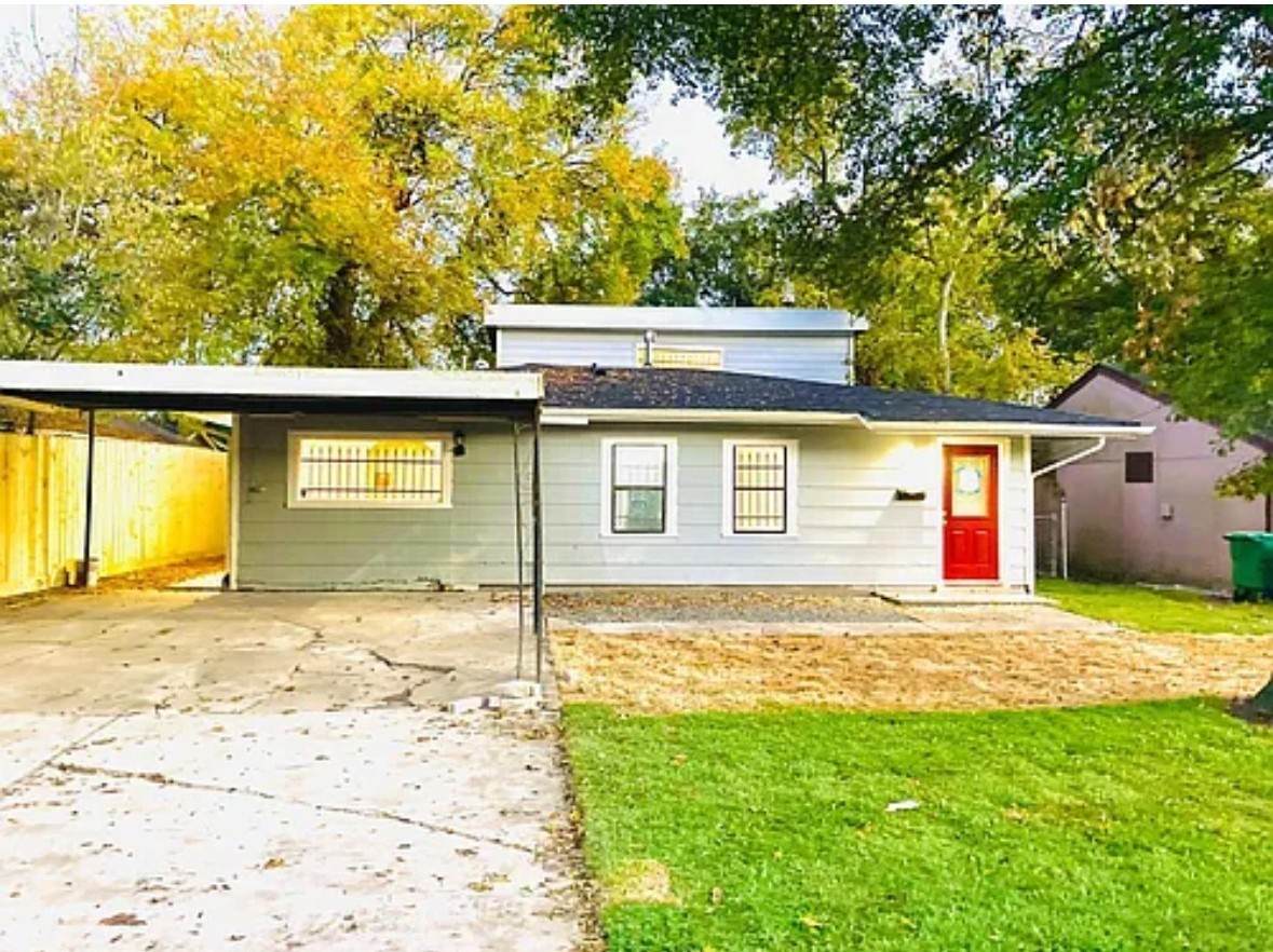 7339 Mountbatten Road - Photo 1