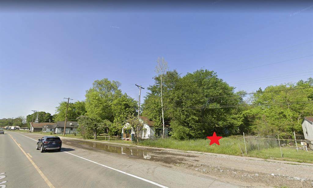1116 1st Street - Photo 1