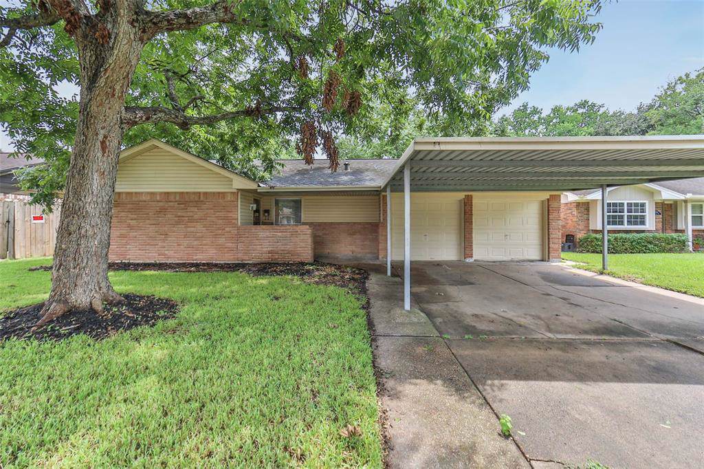 9746 Rambling Trail - Photo 1